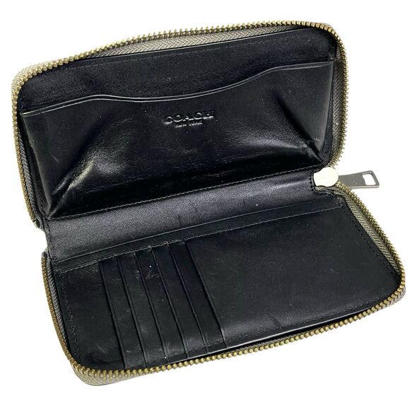 Coach Zip Around Wallet Gray Quilted Leather 6 Card Compartment Full Bill - Picture 5 of 7